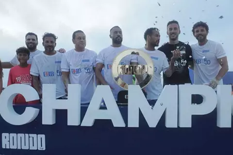 "نشاط رياضي ضخم في الطريق".. أساطير الكرة المصرية يتألقون ببطولة كأس CIB لكرة الروندو